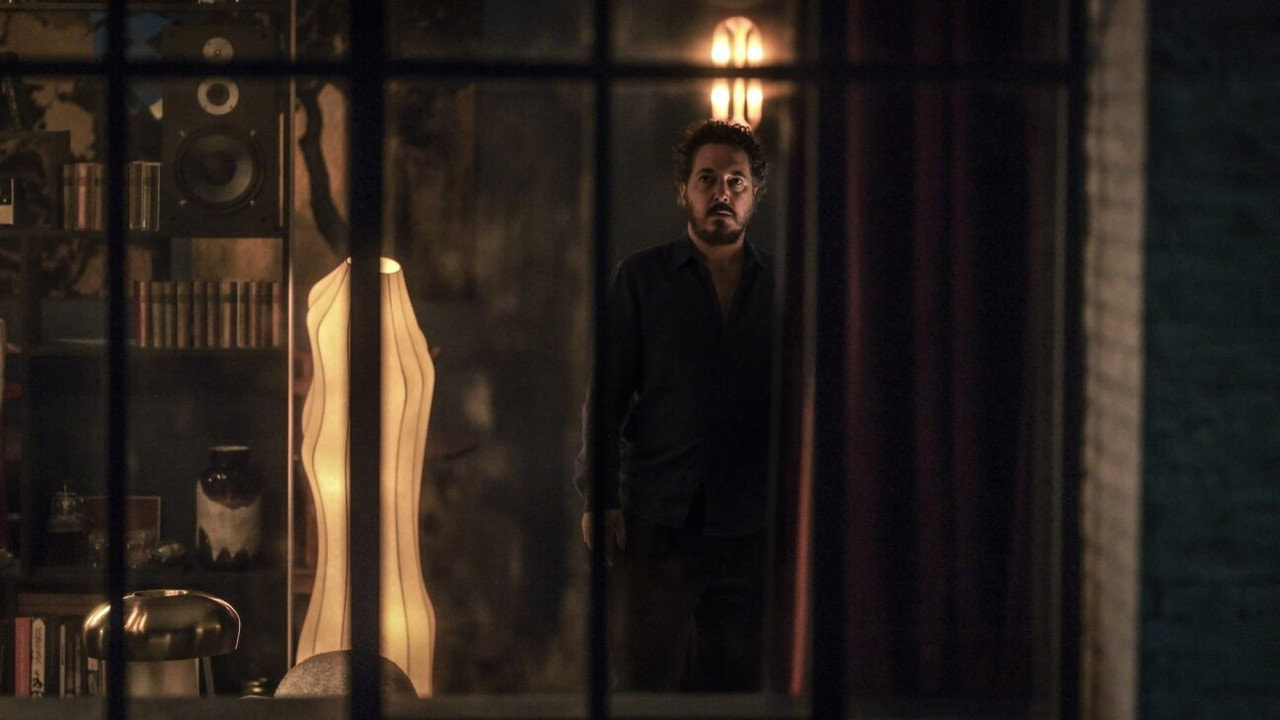 Bazaar (Murder in the Building)